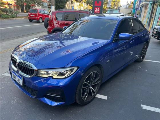 BMW 330e 2.0 16V TURBO HÍBRIDO M SPORT AUTOMÁTICO